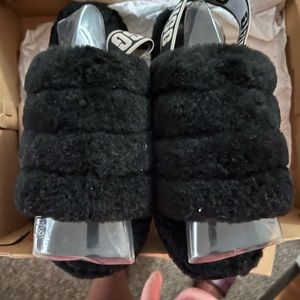 Ugg fluffy slides